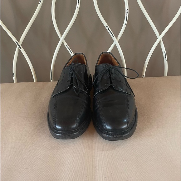 Allen Edmonds Hillcrest Leather Comfort Shoe in Black Size‎ 9.5 D - Picture 3 of 6